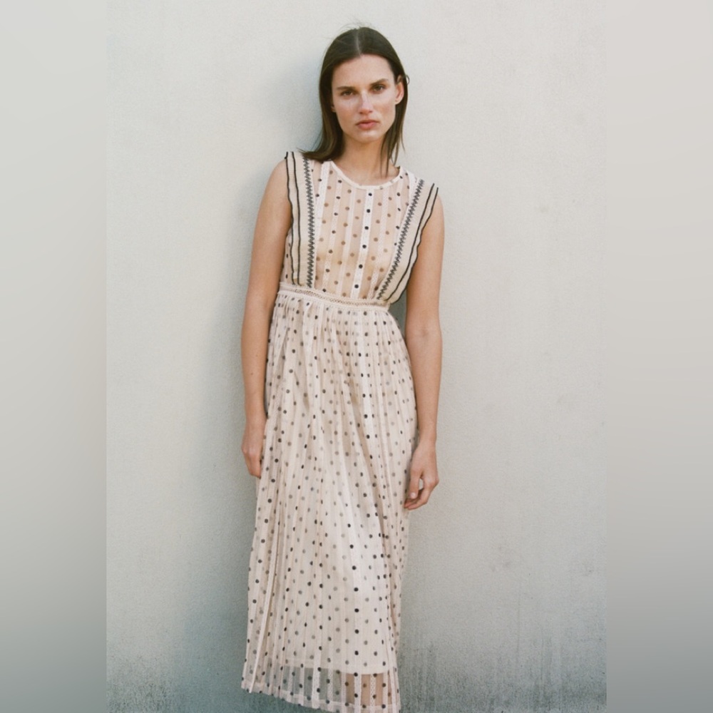 SEMI-SHEER POLKA DOT DRESS